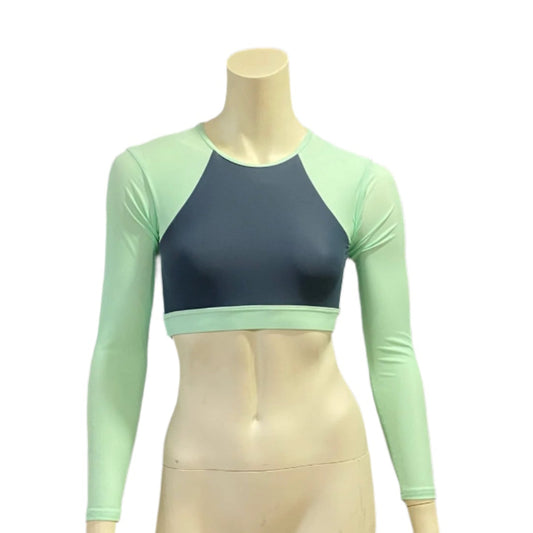Jenetex Long Sleeve Crop Top